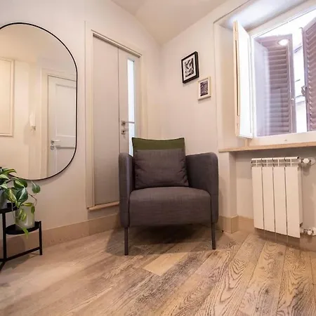 La Casa Degli Osti 3 - Piazza Navona Apartment *