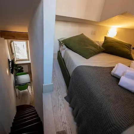 Fram Navona 3 *